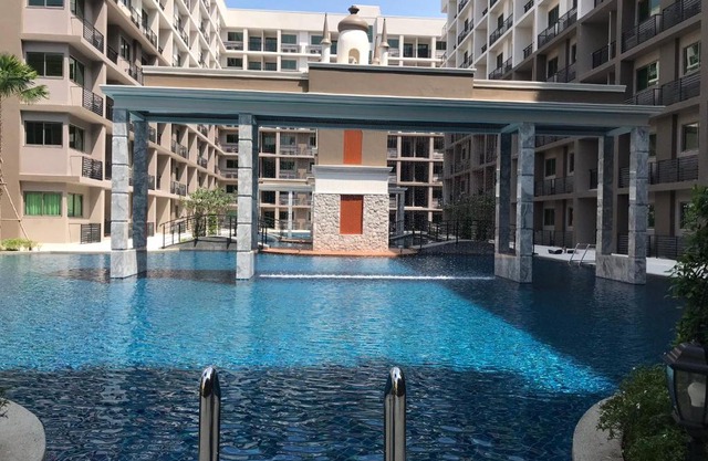 Arcadia Beach Continental (อาคาเดีย บีช คอนติเนนทอล)