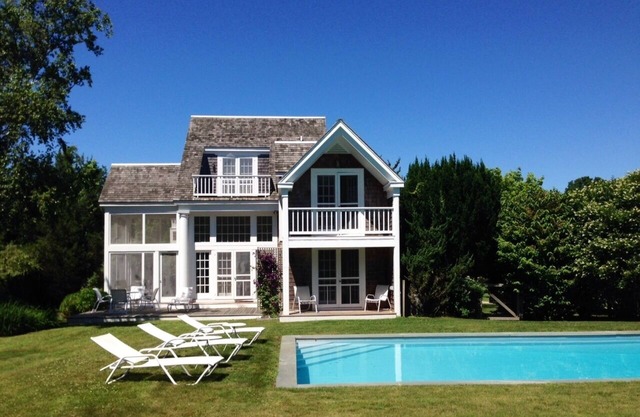Architect Designed Home With Heated Pool Near Bridgehampton Village