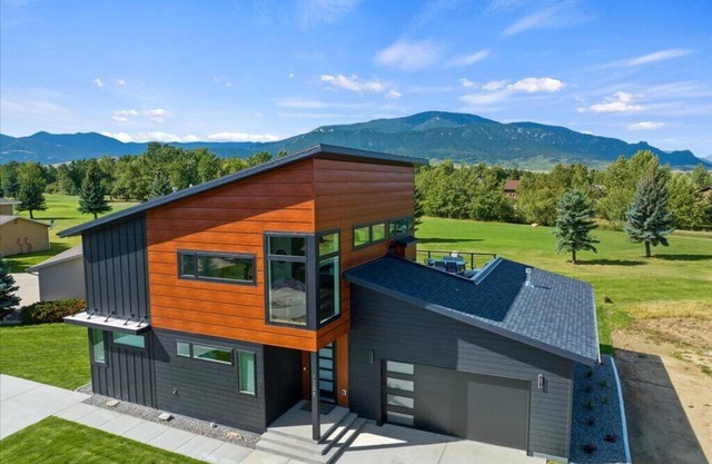 Architectural Masterpiece Home with Mountain Views & Hot Tub