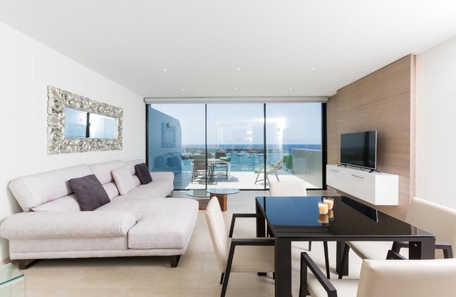 Arguineguín Bay Apartments