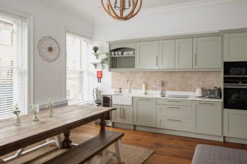 Argyle - Stunning 5 bed Luxury Home - Pulteney Bridge, Bath