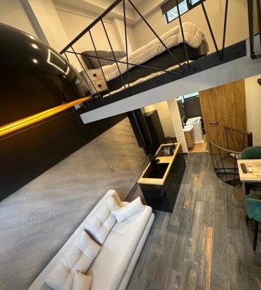 Arias Luxury Residence