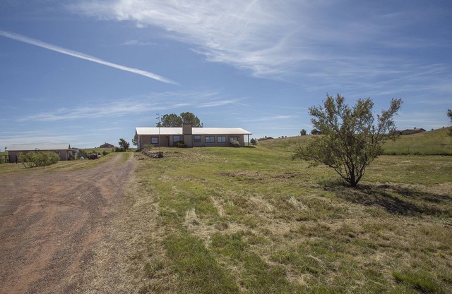 Arizona Wine Country, 4 bed/3bath 2 master suites. 2018 remodel