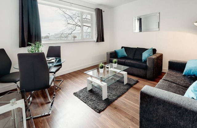 Arlan Apartments Comfort and Ease, Hinkley - Apt. C