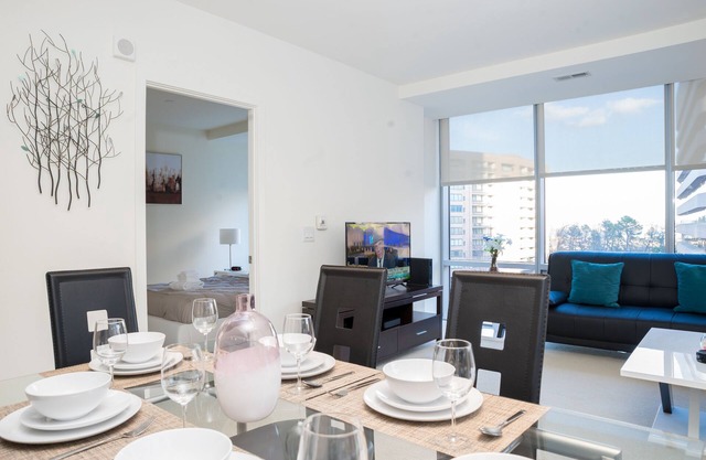 Arlington 2BR/2BA Fully Furnished Apartment in Crystal City