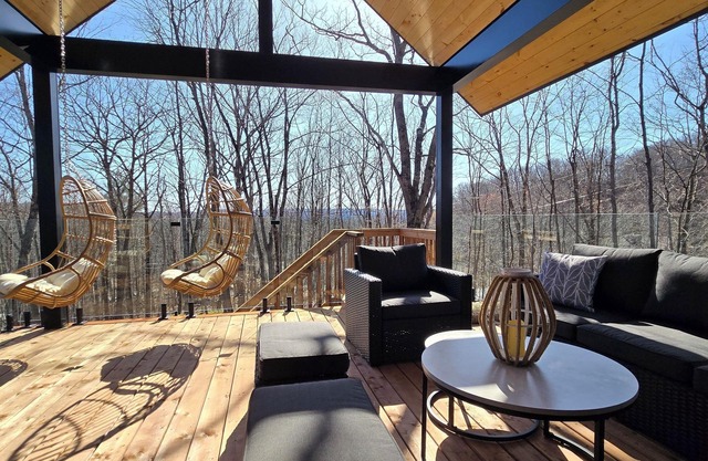 Armoni Ski & Spa - 5 minutes walk to Mont Cascades
