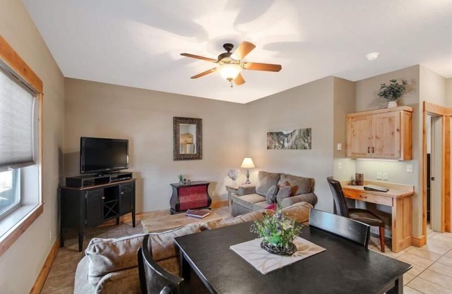 Arrowhead Condos Unit 3