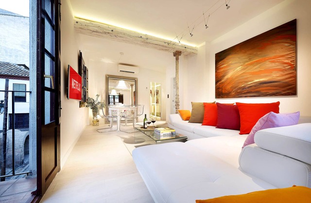 ART CHAPIZ I-Sunny Luxury Apartment-Albayzin. Alhambra views. Parking!