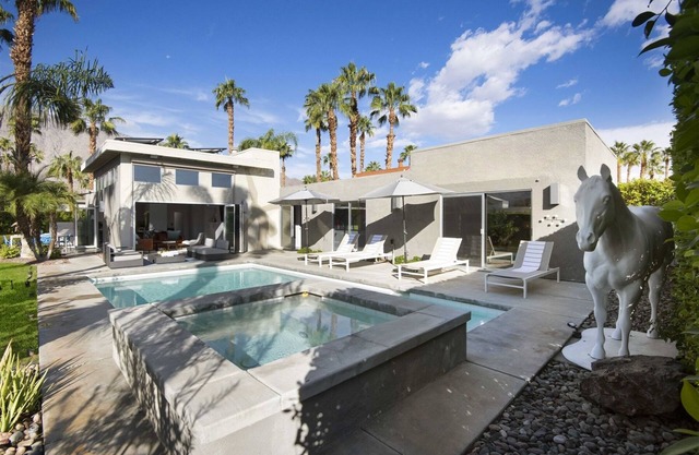 Art Club - South Palm Springs