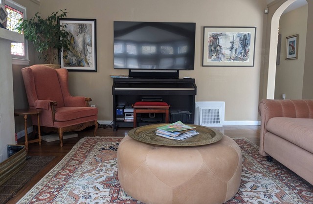 Art Deco Dream Cottage in the Heart of Oakland