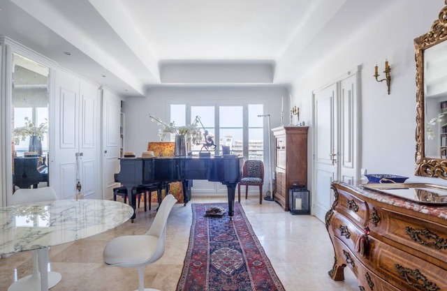 Art Deco Luxury Apartment with Breath Taking View on Cannes Bay by Olidesi