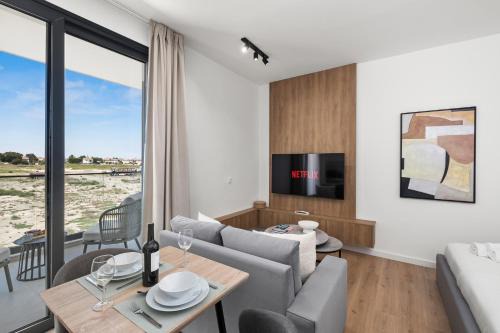 Artemis 106 - Seaside Stories