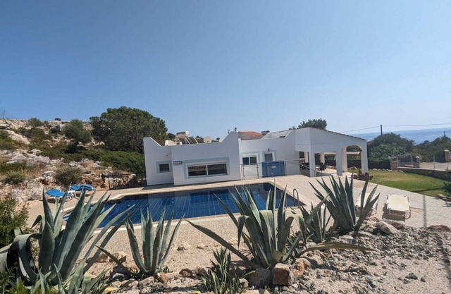Artemis villaPefkos, large private pool,tranquil location