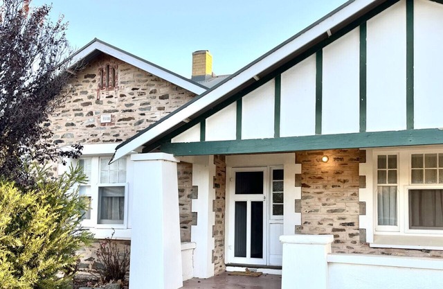 Arthur's Place - Burra
