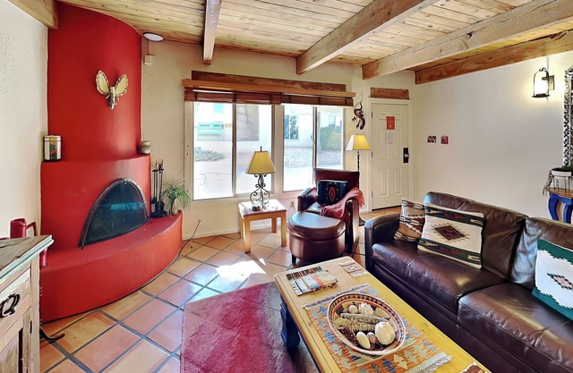 Artist Rd 7 | Cozy Fireplace, Pool Access, Centrally Located