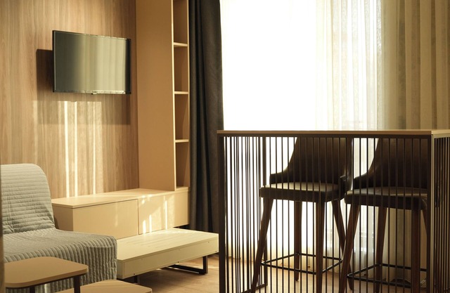 Arun Suites