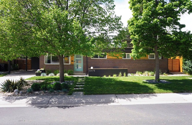 Arvada House I 10 min. from Denver I Sleeps 8