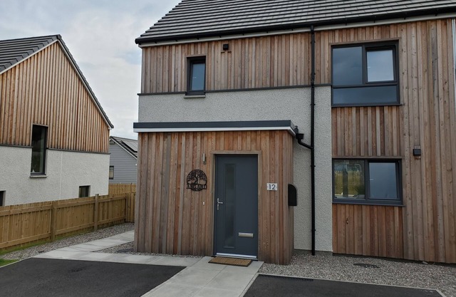 Asgard House - Modern, Cosy, Highland House in the Cairngorms National Park