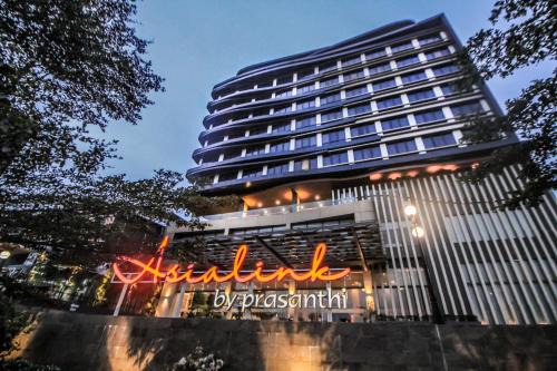 Asialink Hotel 