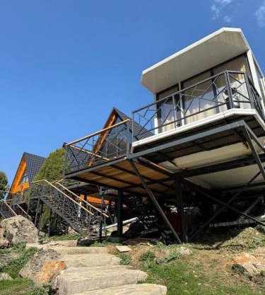 Aska Tash hotel