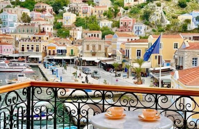 Athenas - Neoclassic Harbour View