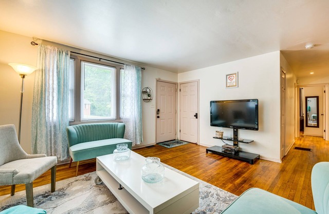 Atlanta Vacation Rental < 10 Mi to Downtown!