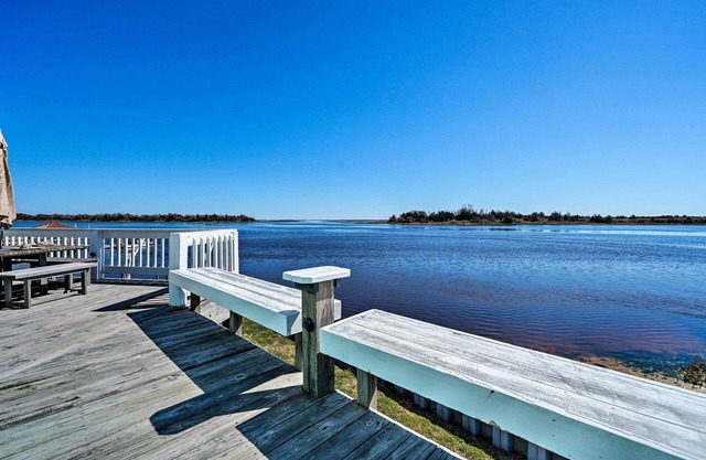 Atlantic Coast Dome Home Across from Sound w/ View