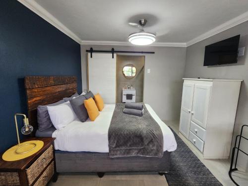 Atlantis Haven Self-Catering - Sunrise-On-Sea