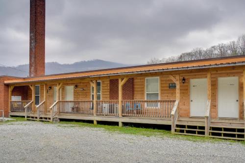 ATV Trail Access Mountain-View Briceville Studio!