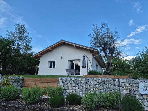 Au fond du village