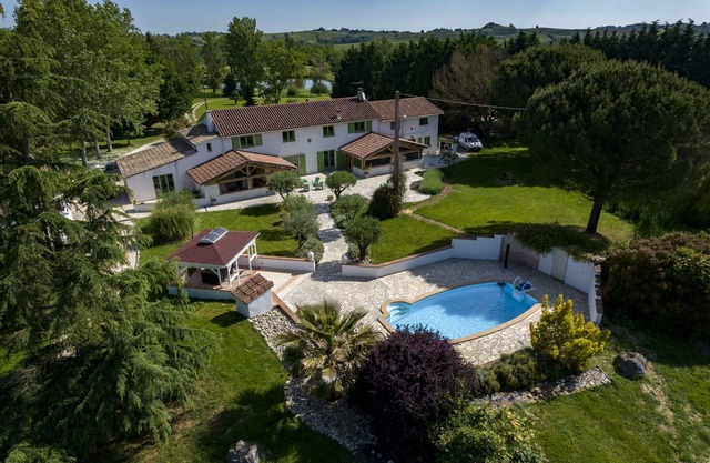 Au Temps Suspendu - Large Gîte 16 People - Pyrenees
