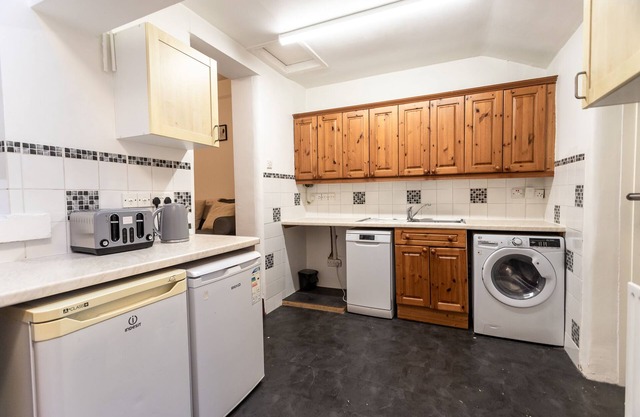 August Discount - Long Stay - Contractors