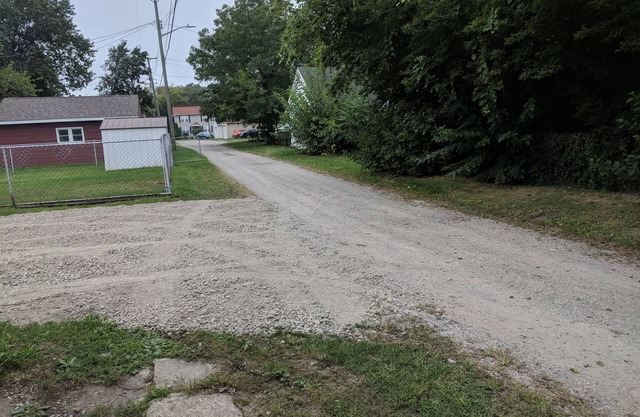 Aunt Rose's Place Whole Duplex Monroe MI