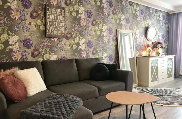Aurora Home Kivistö 1-bedroom apartment for up to 8 near Helsinki Vantaa Airport and Helsinki city center