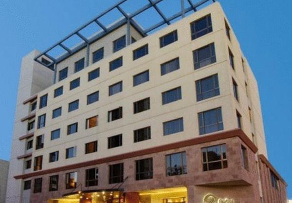 Austral Plaza Hotel