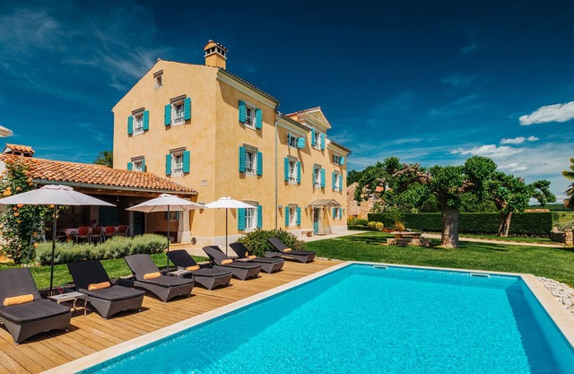 Authentic Istrian stanzia, more than 200 years old, provides privacy with luxury
