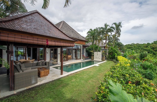 Authentic Private Pool Villa Sahaja 3 in Tabanan