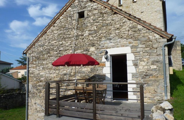 Aux Pierres de Nozières