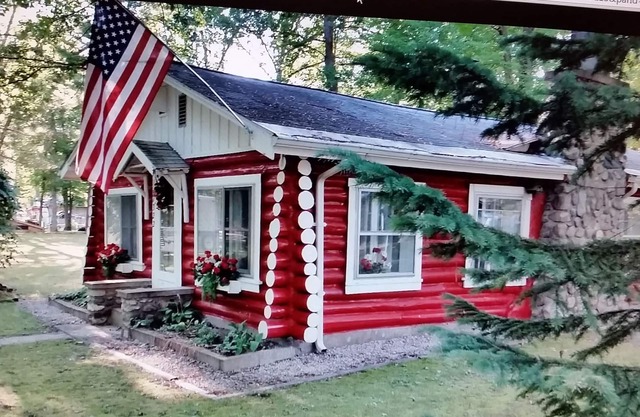 Available before and Labor Day Weekend! Due to cancellations. Perfect getaway!nn