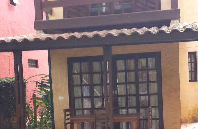 Available on weekends, holidays, annual rental, pets accepted.