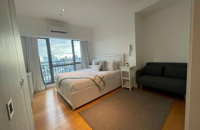 Aveline Suites Aesthetic Skydeck View ACQUA Private Residences near Rockwell Makati