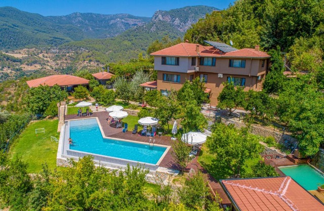 Avena Mountain Hotel - Adults Only