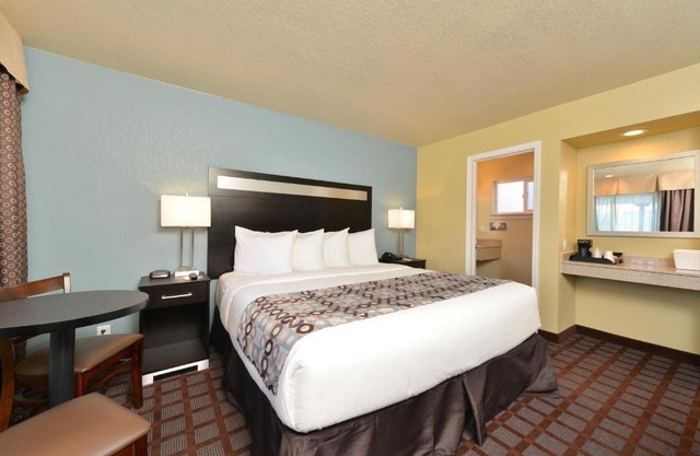 Avenue Inn Downtown District SLO