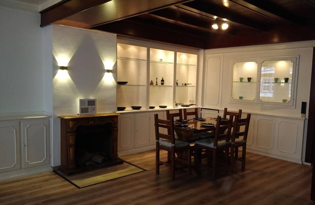 AVI City Burgplatz Apartments