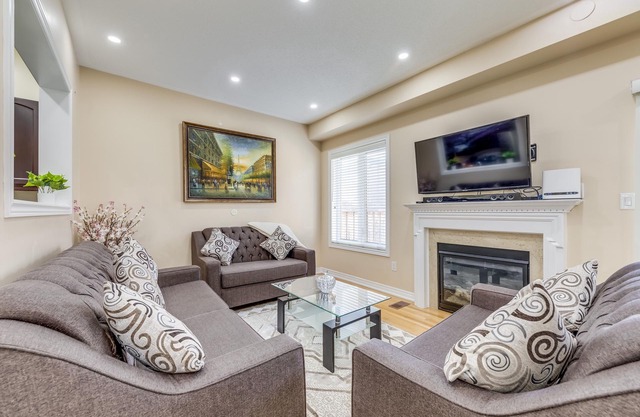 AVID Vacation Palace in Castlemore,Brampton
