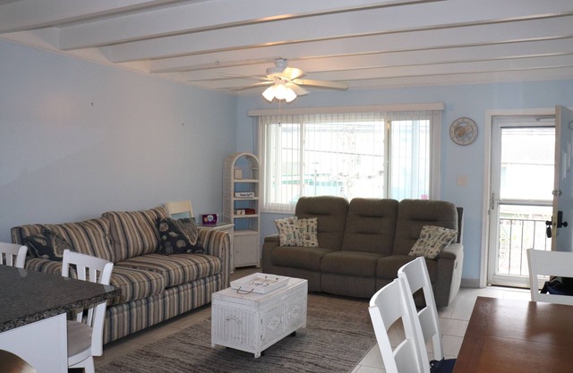 Awesome 1BR located in the heart of Sea Isle!