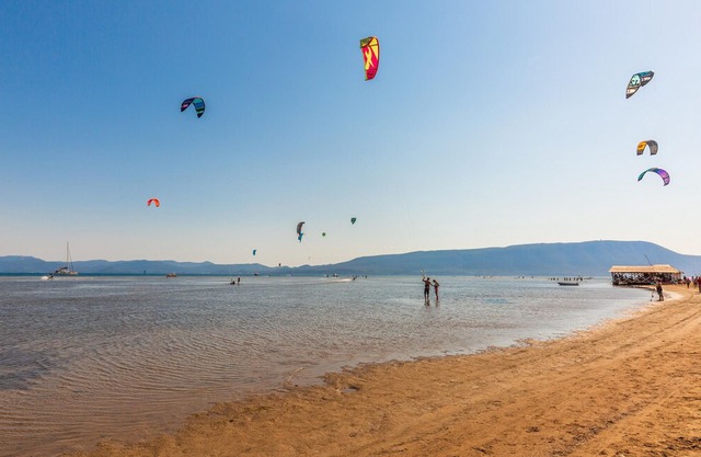 Awesome apartment in Rogotin with 3 Bedrooms and WiFi in Rogotin