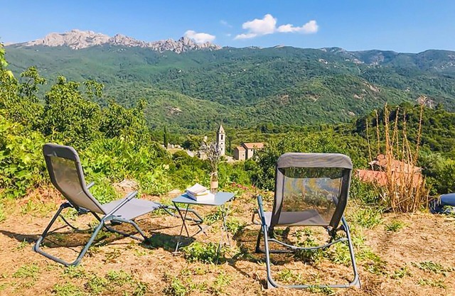 Awesome home in San-Gavino Di Carbini