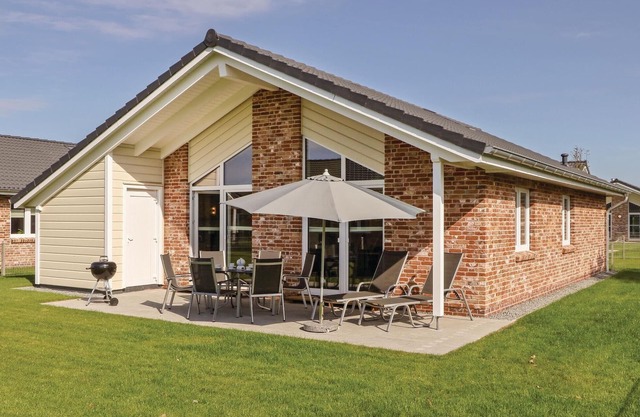 Awesome home in Dagebüll with kitchen