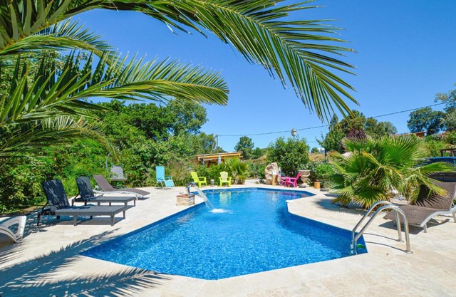 Awesome Home In Petreto Bicchisano